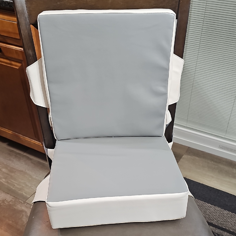Gray and White Chair Cushion
